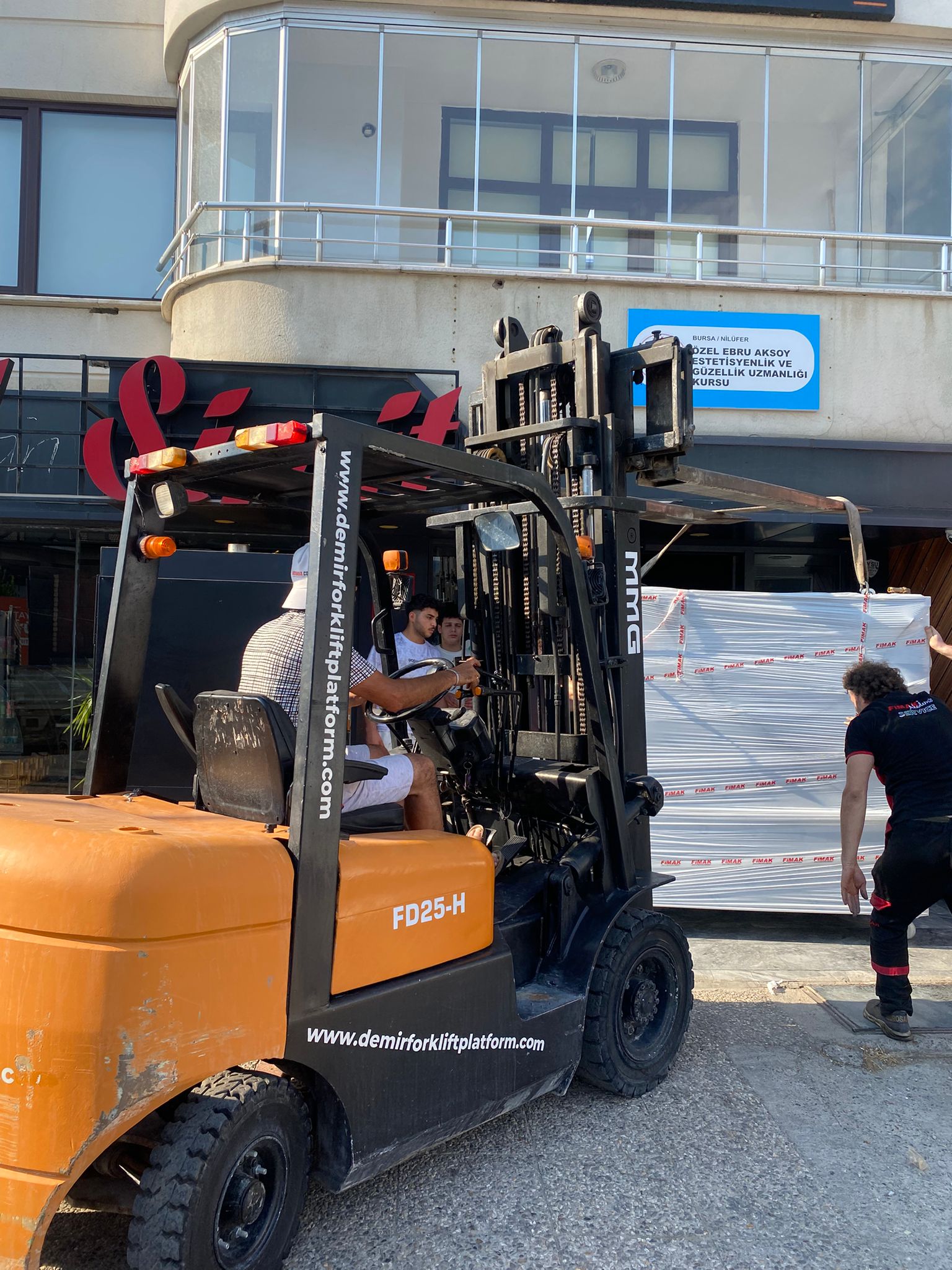 Nilüfer Forklift Kiralama