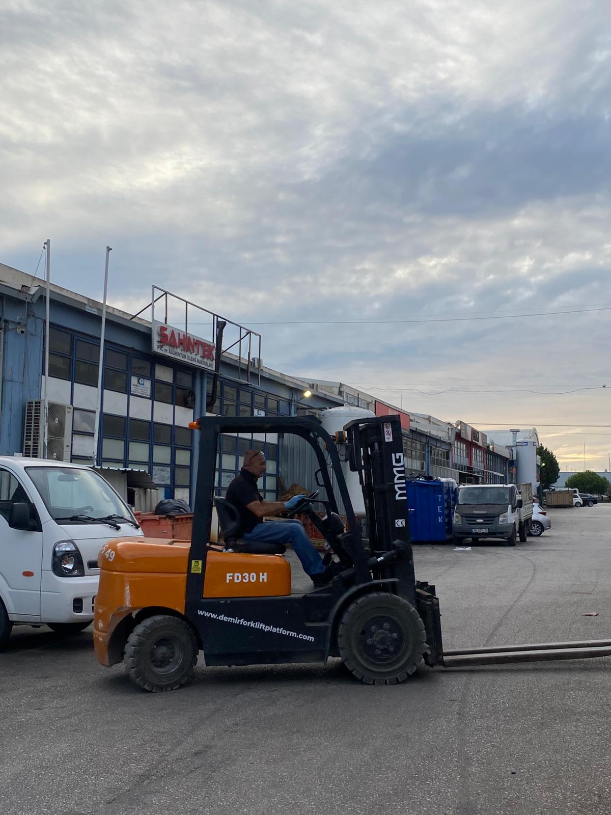 Günlük Forklift Kiralama